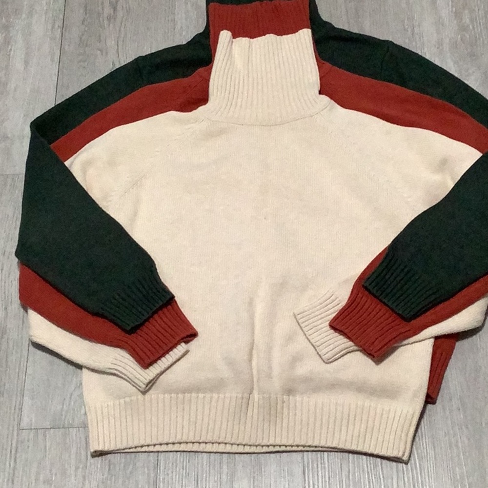 Lot of 3 turtleneck sweaters sz L